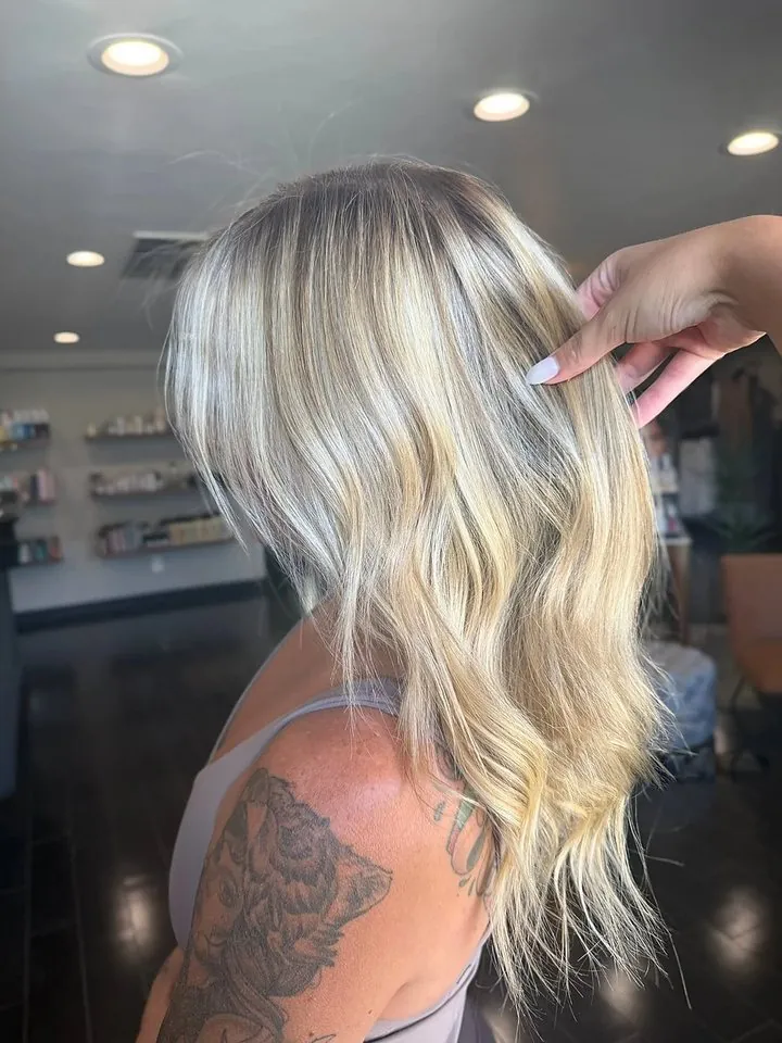 Custom color by Kirra Davis